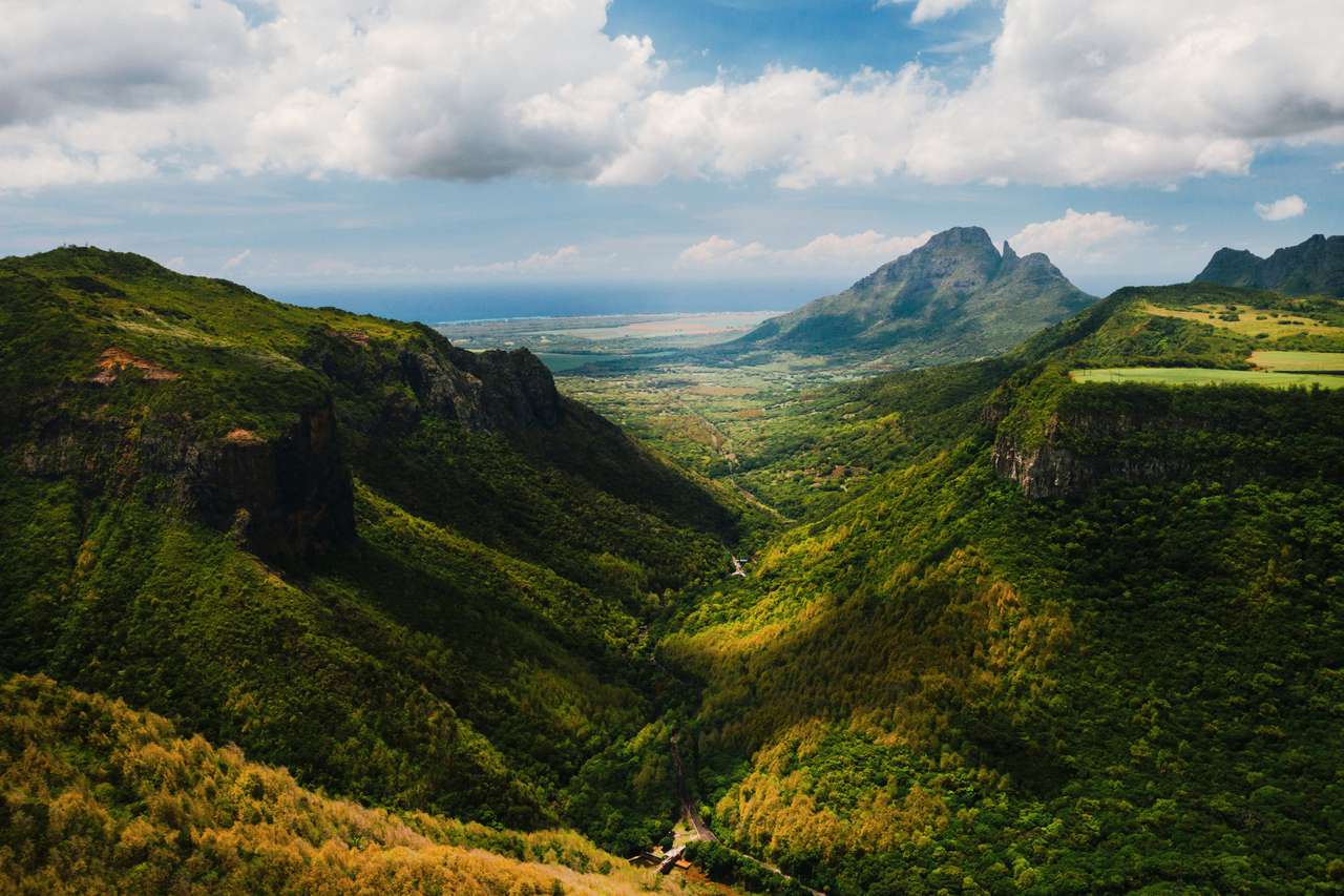 Krajobraz górski na Mauritiusie puzzle online