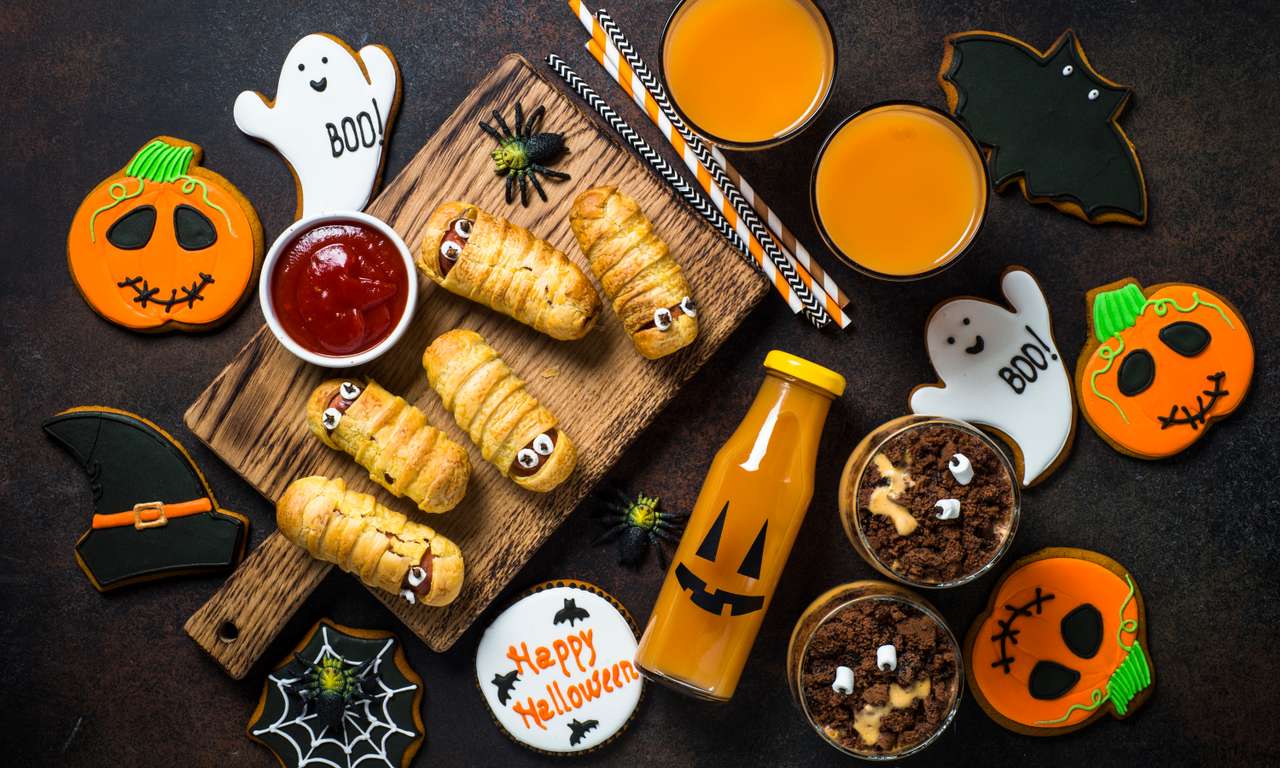 Halloweenowe Hot-Dogi Mumie i Ciasteczka puzzle online
