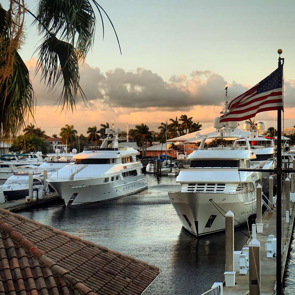 Przystań z jachtami na Florydzie puzzle online