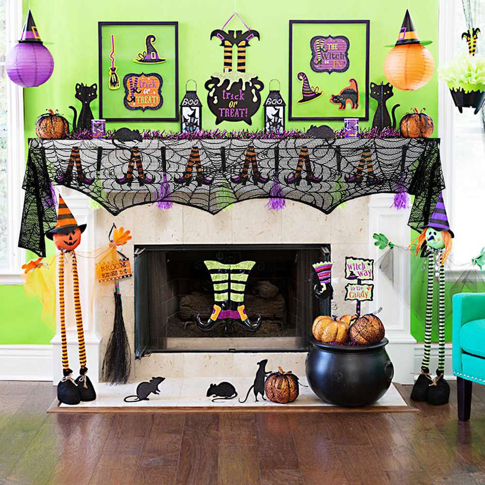 Dekoracja kominka na Halloween puzzle online