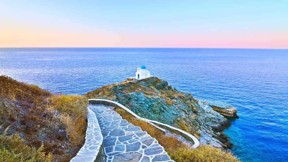 Grecka wyspa Sifnos Church puzzle online