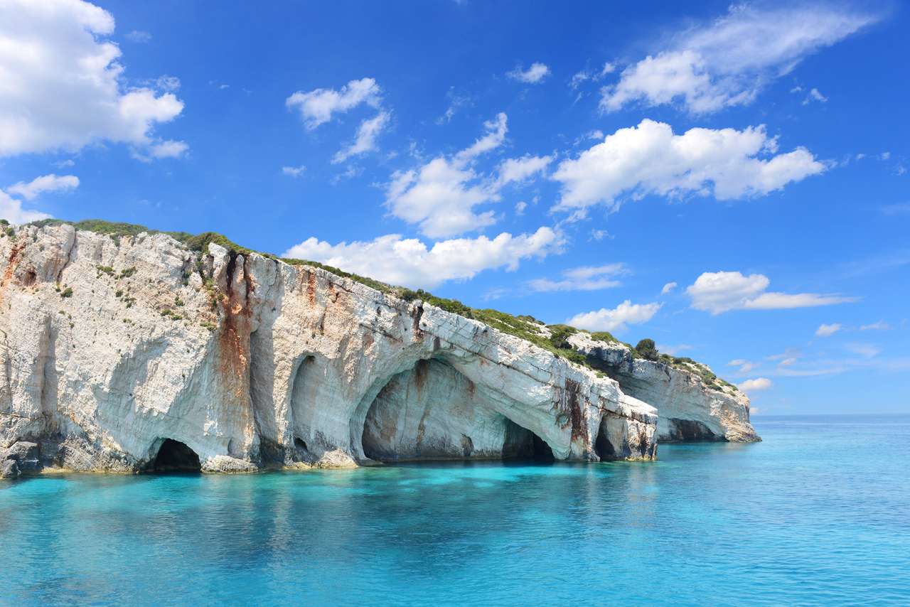 Niebieskie jaskinie na wyspie Zakynthos - Grecja puzzle online