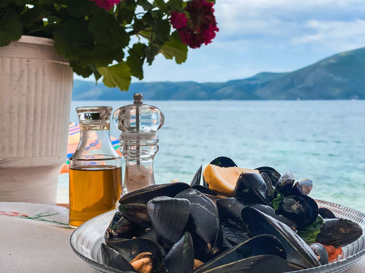 Albanian Mediterranean food fresh mussels jigsaw puzzle