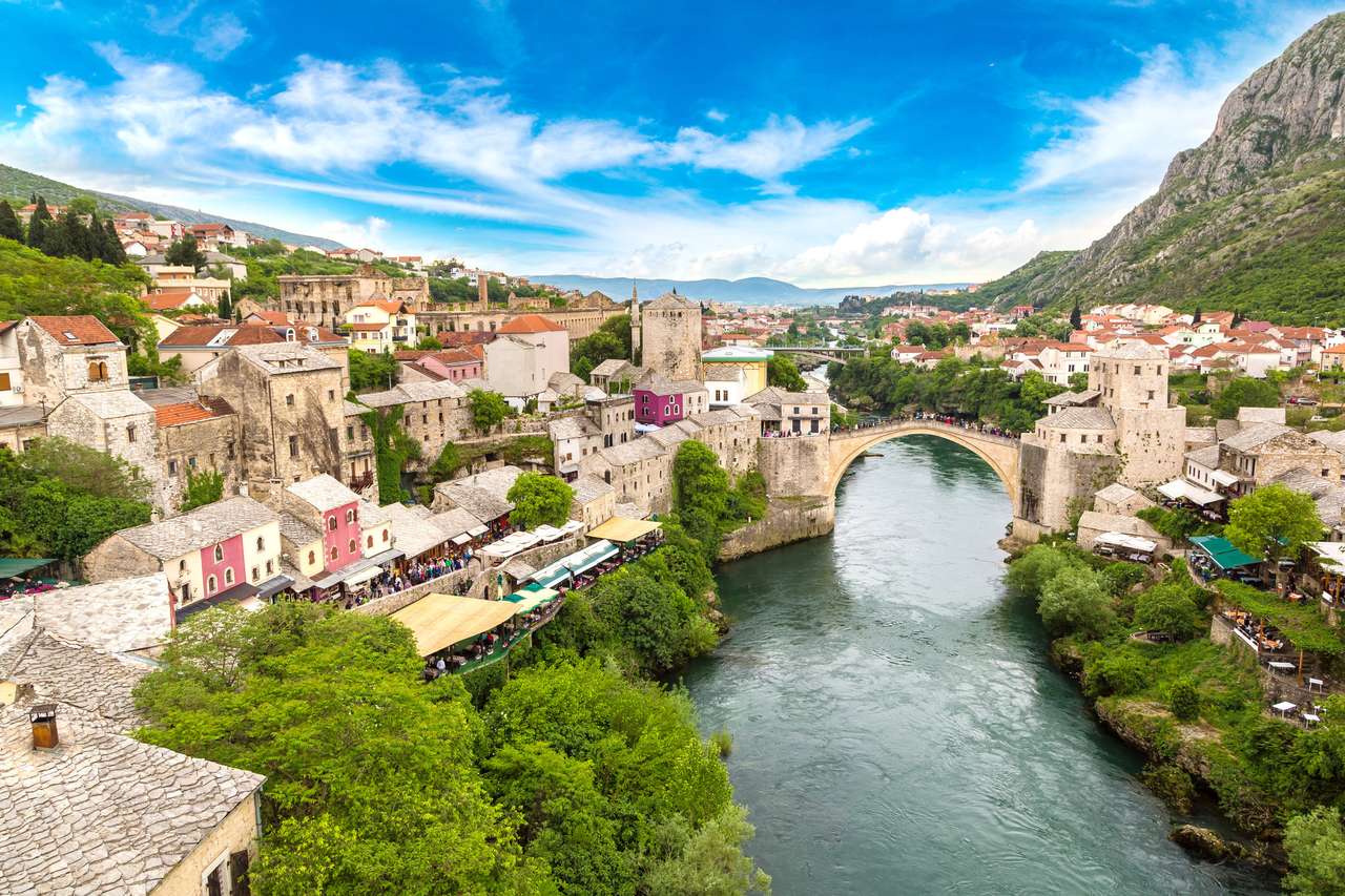 Stary Most w Mostarze w Bośni i Hercegowinie puzzle online