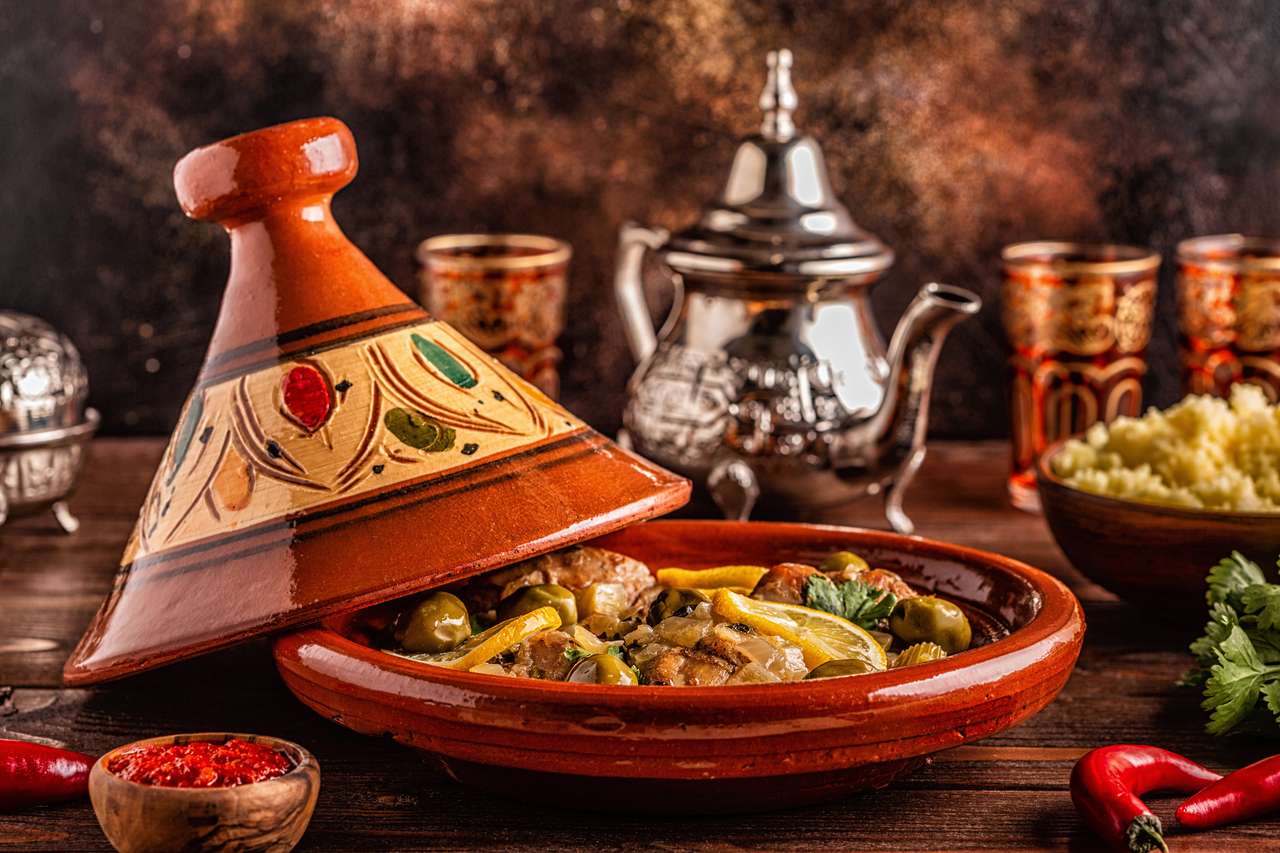 Tradycyjne marokańskie tadżin z kurczaka puzzle online