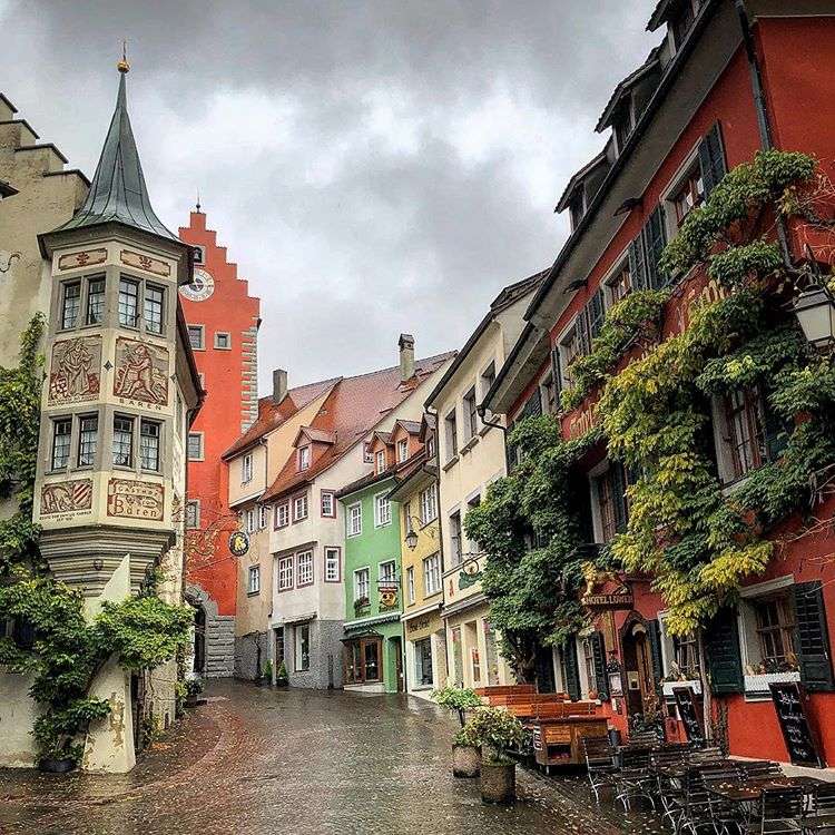 Niemcy- uliczka wąska średniowieczna w  Bambergu puzzle online
