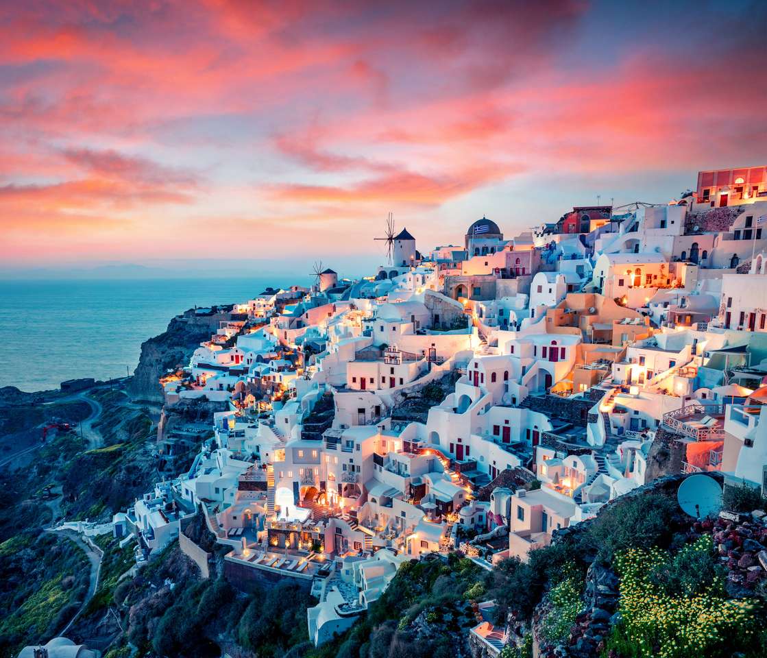 Imponujący wieczorny widok na wyspę Santorini? puzzle online