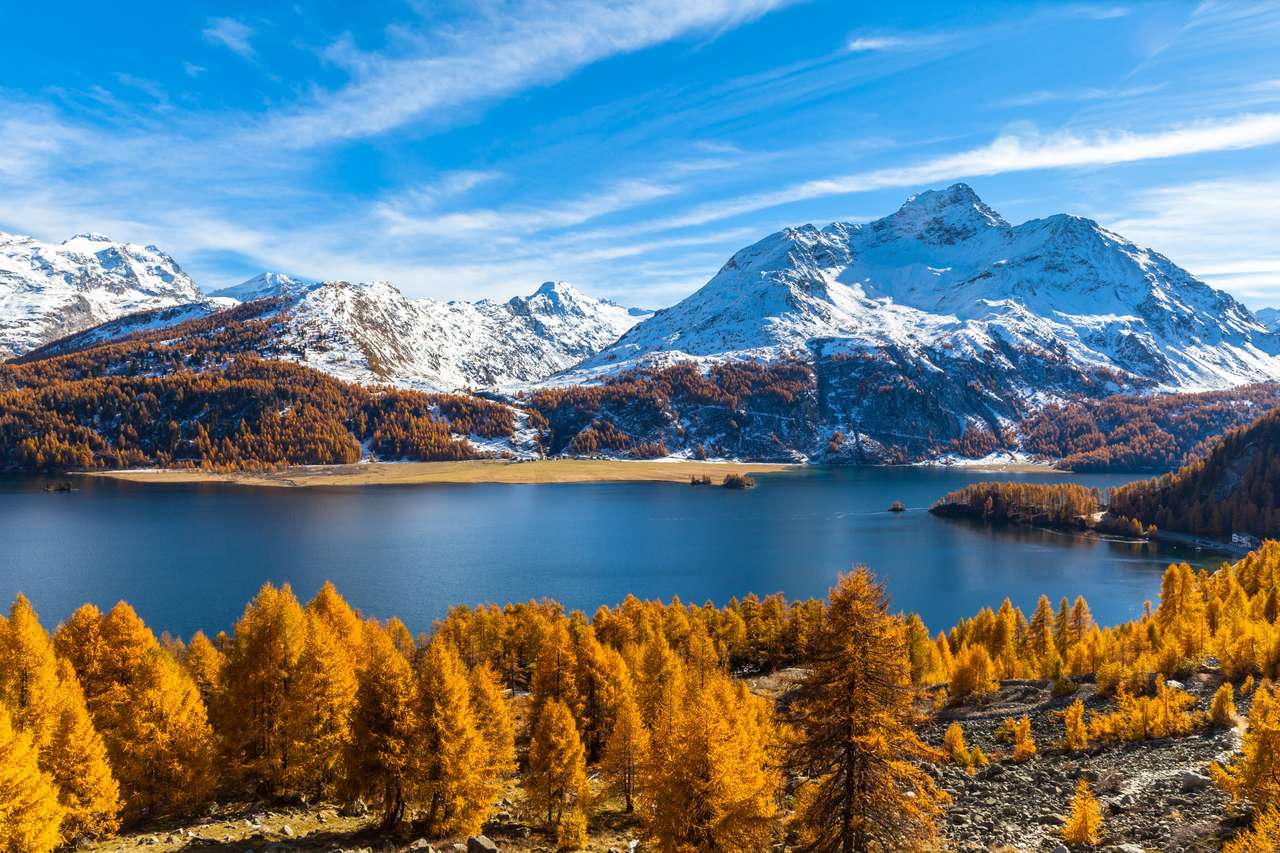 Panoramiczny widok na jezioro Sils i Alpy Szwajcarskie puzzle online