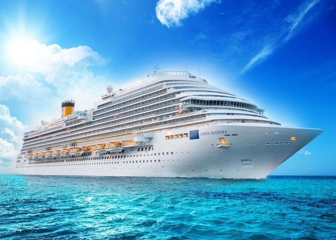Statek – Costa Diadema - duży statek wycieczkowy puzzle online