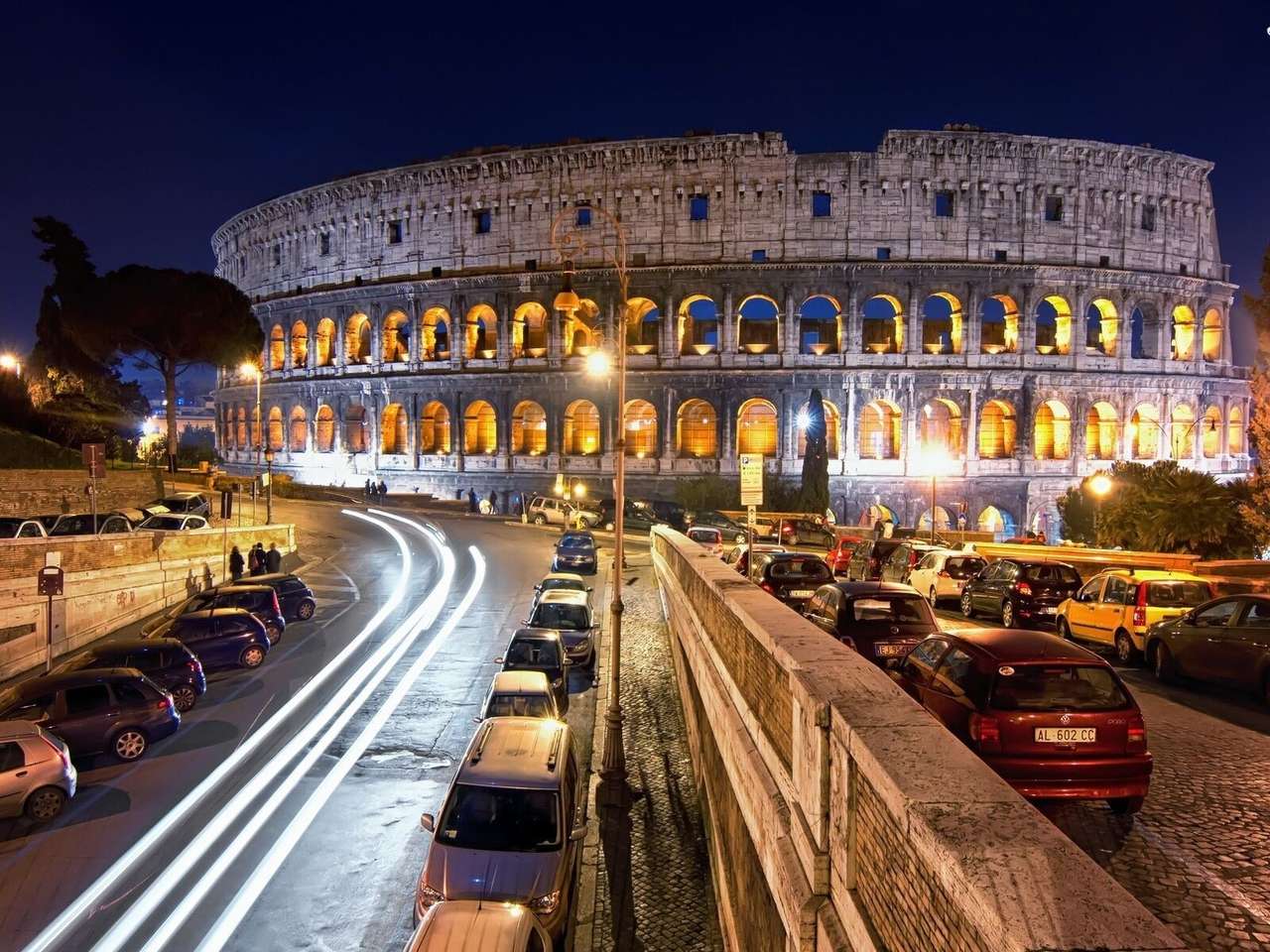 Oświetlone Koloseum puzzle online