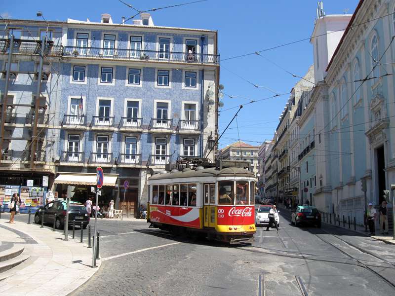 zabytkowy tramwaj w Lizbonie puzzle online