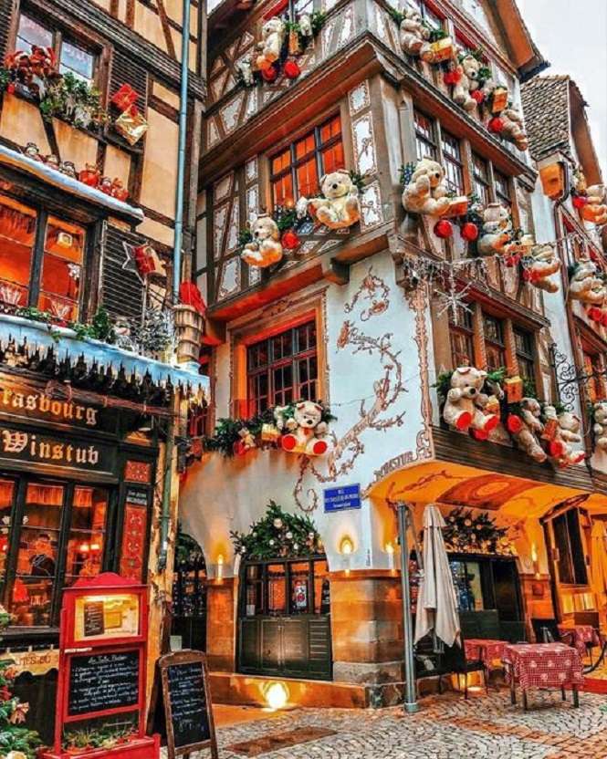 Świąteczny Strasburg. puzzle online