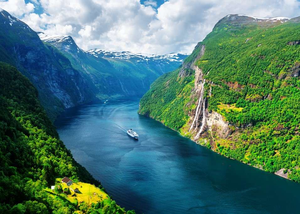 Geirangerfjorden – najpiękniejszy fiord w Norwegii puzzle online