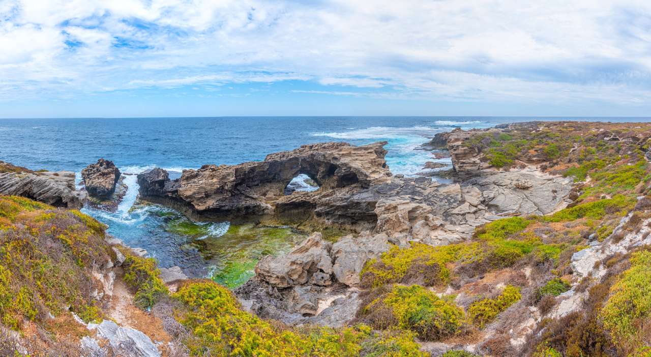 Cape Vlamingh na wyspie Rottnest w Australii puzzle online