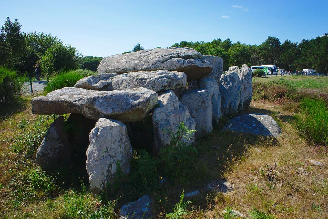 Carnac, dolmen celtycki. Bretania, Morbihan, Francja puzzle online