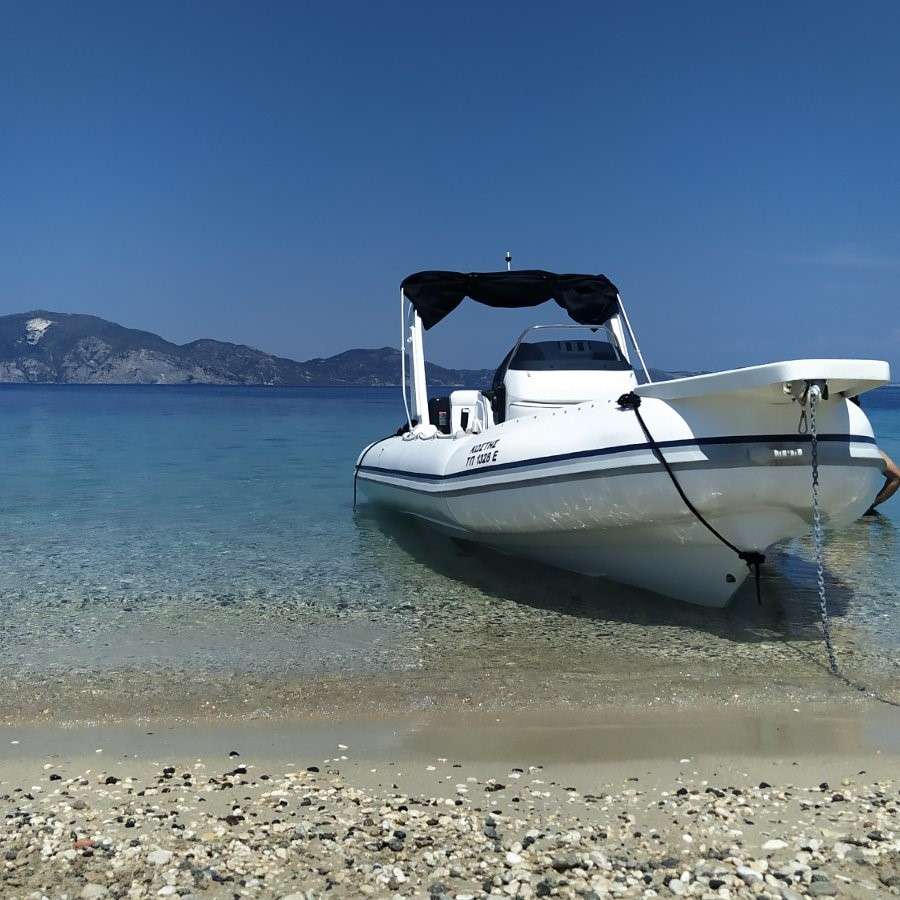 plaża łódź na Zakynthos puzzle online