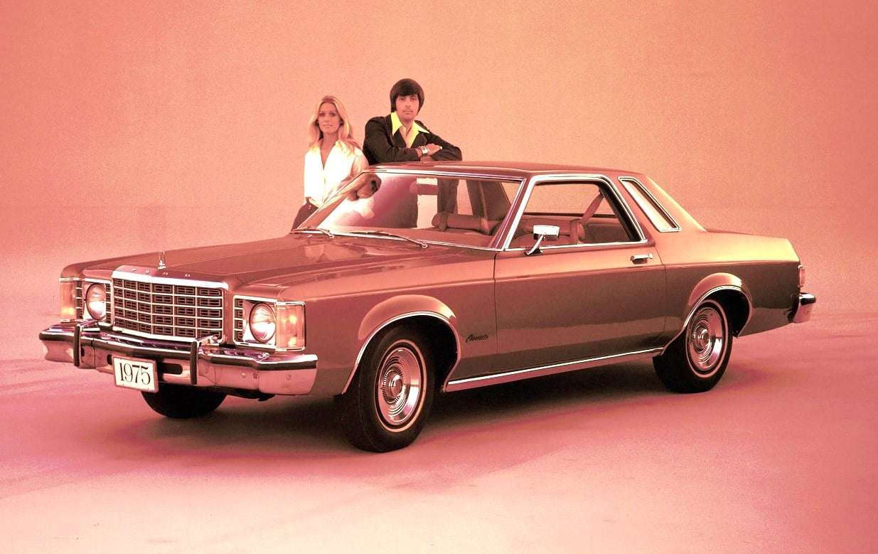 1975 Ford Granat 2-drzwiowy puzzle online