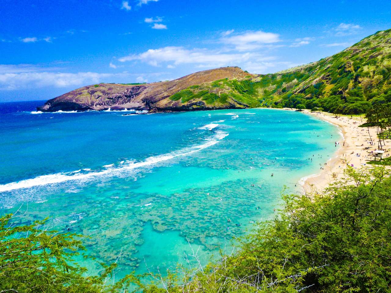 Zatoka do nurkowania z rurką w Oahu na Hawajach puzzle online