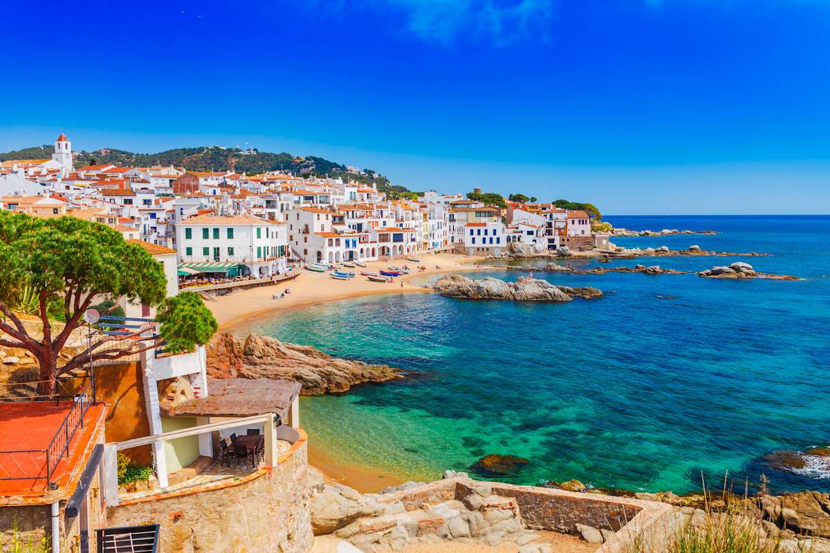 Wybrzeże w Hiszpanii puzzle online