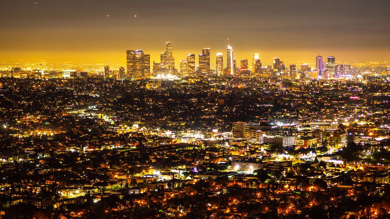 Centrum Los Angeles nocą puzzle online