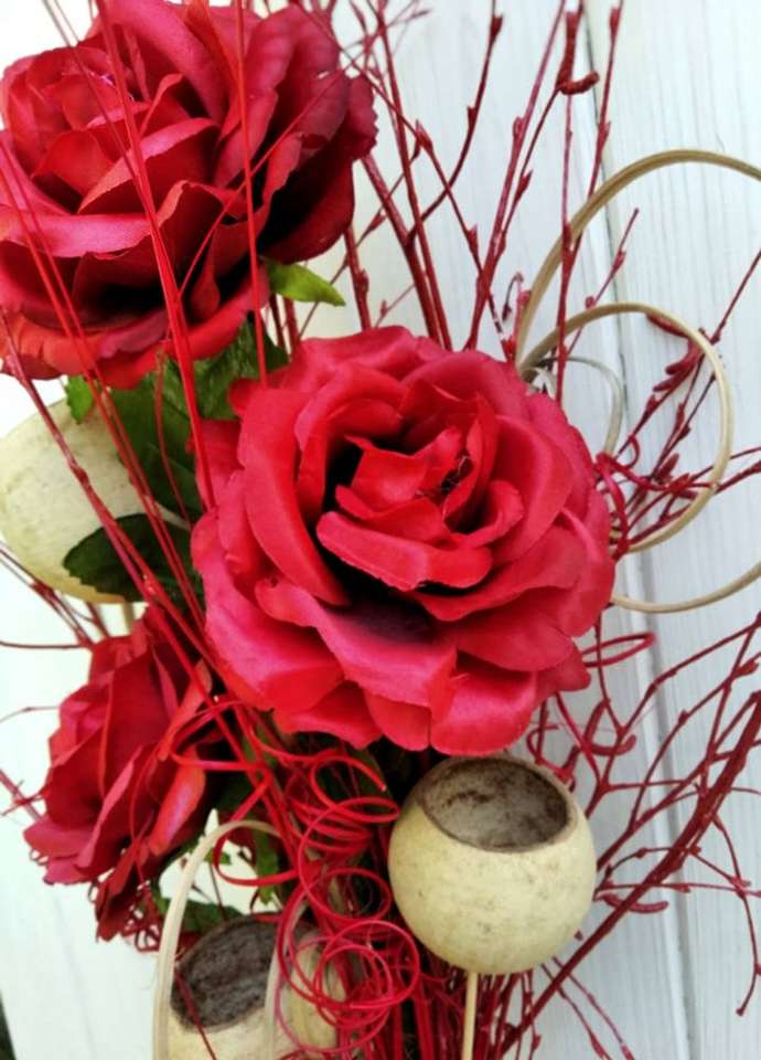 Czerwone róże z suszem puzzle online