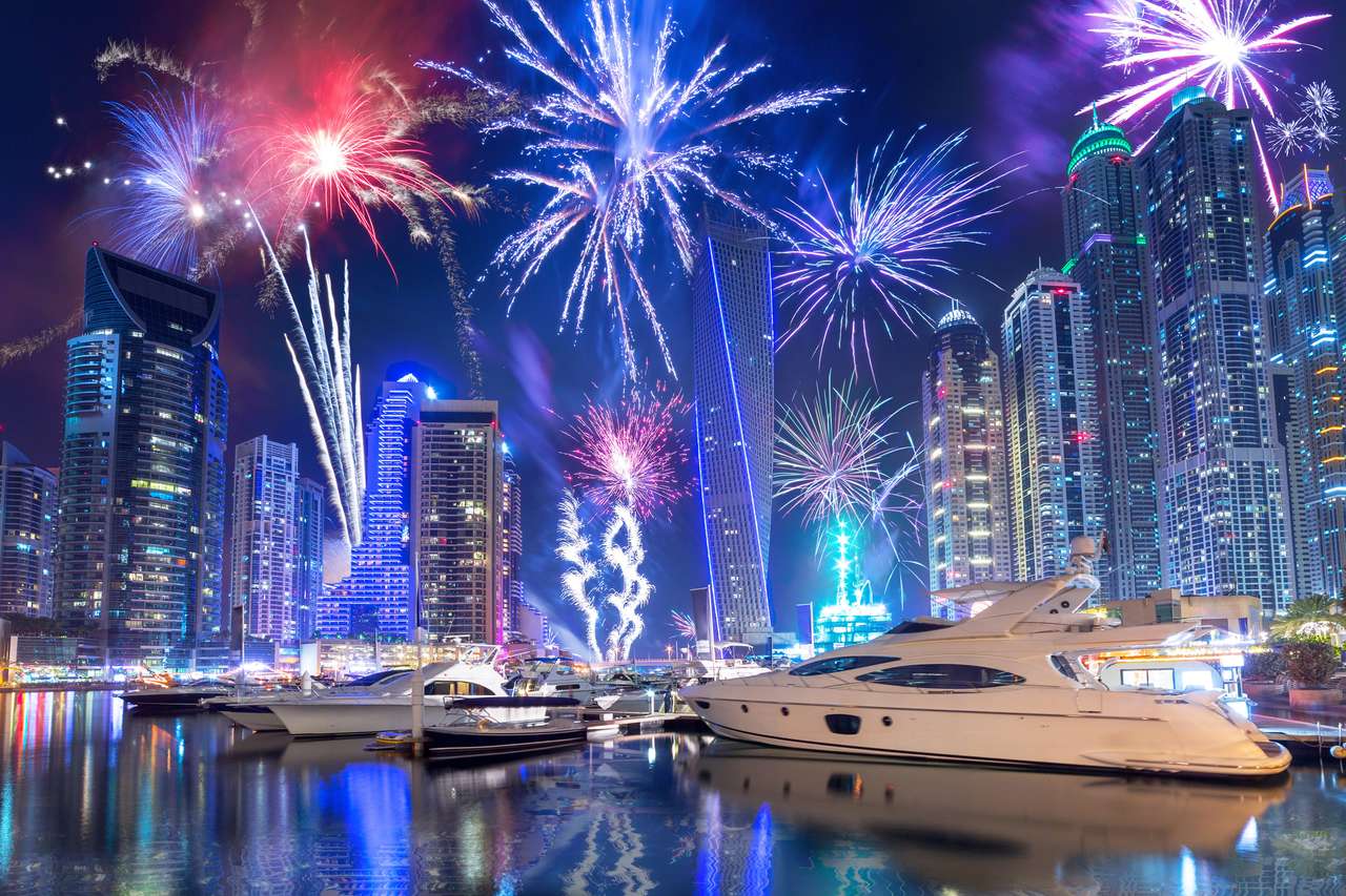 Noworoczny pokaz sztucznych ogni w Dubaju puzzle online
