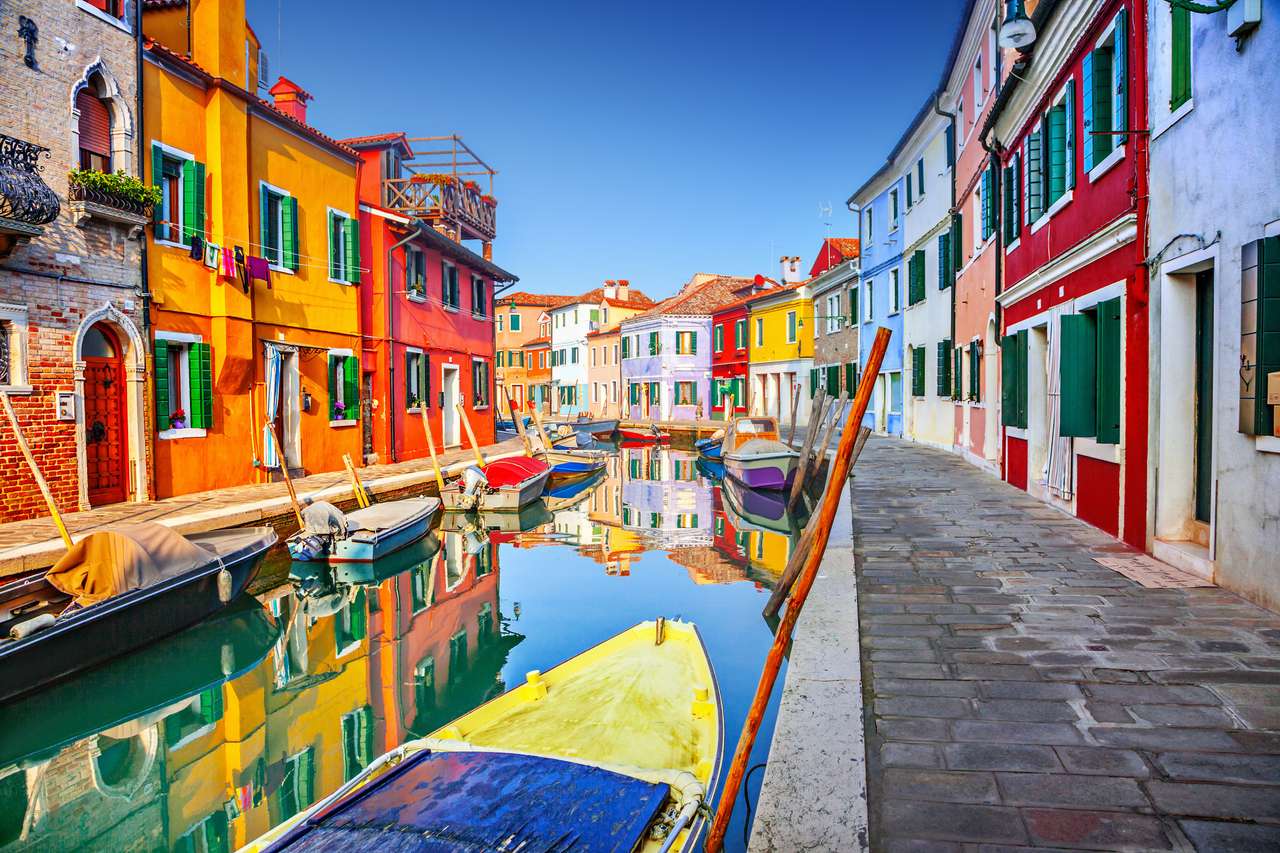 Kolorowe domy w Burano, Wenecja, Włochy puzzle online