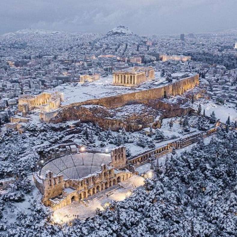 Zima w Atenach. puzzle online