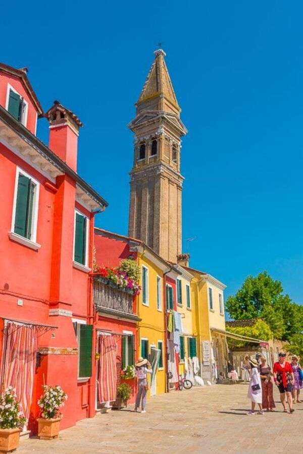 Kolorowe budynki w Burano we Włoszech - Art # 58 puzzle online