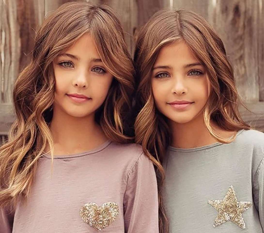 Najpiękniejsze bliźniaczki świata puzzle online