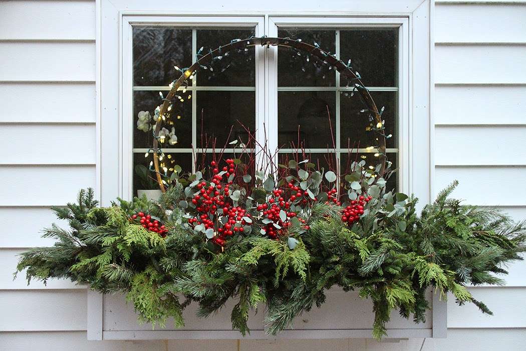 Dekoracja świąteczna na zewnątrz okna puzzle online