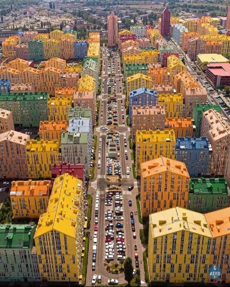 Kolorowe budynki. puzzle online