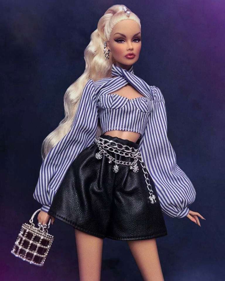słynna Barbie w modzie puzzle online