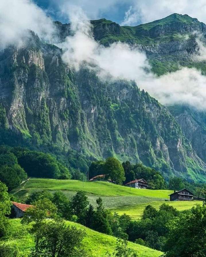 Zielona Szwajcaria. puzzle online