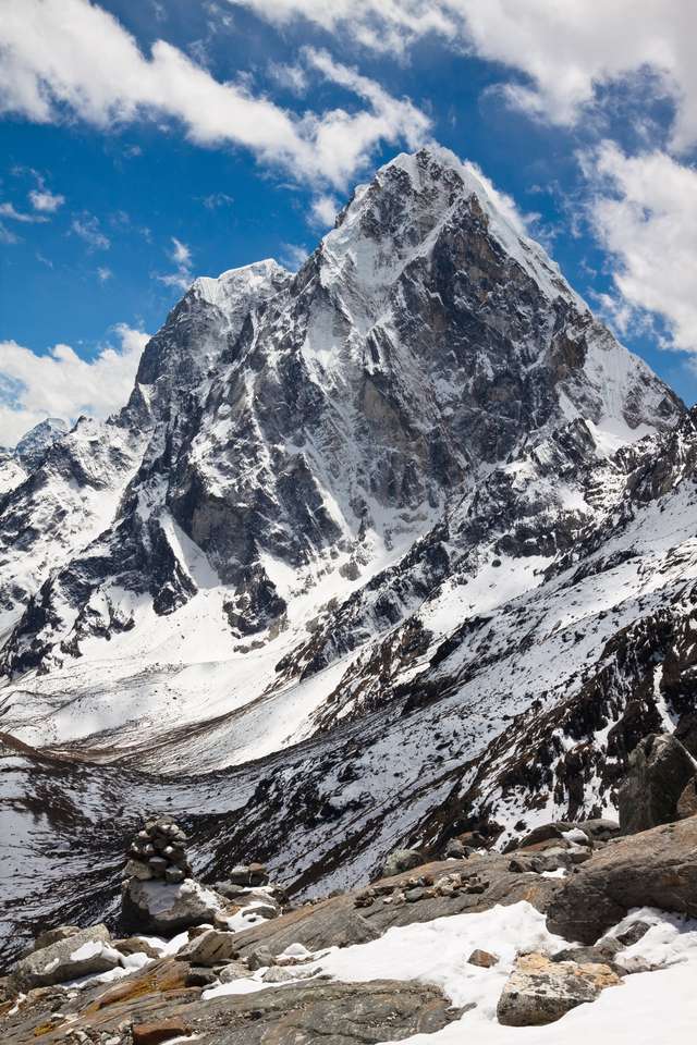 Cholatse i Tabuche Peak Trek na Everest puzzle online