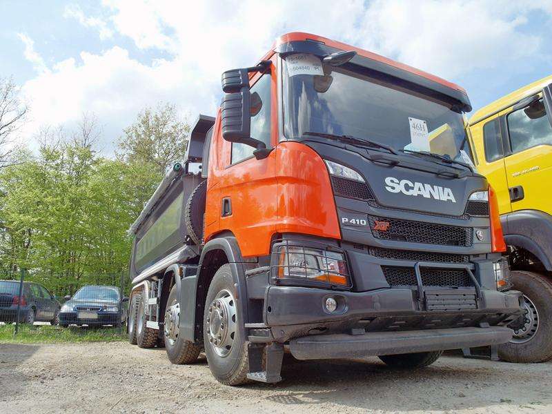 Pojazd budowlany- Scania XT puzzle online