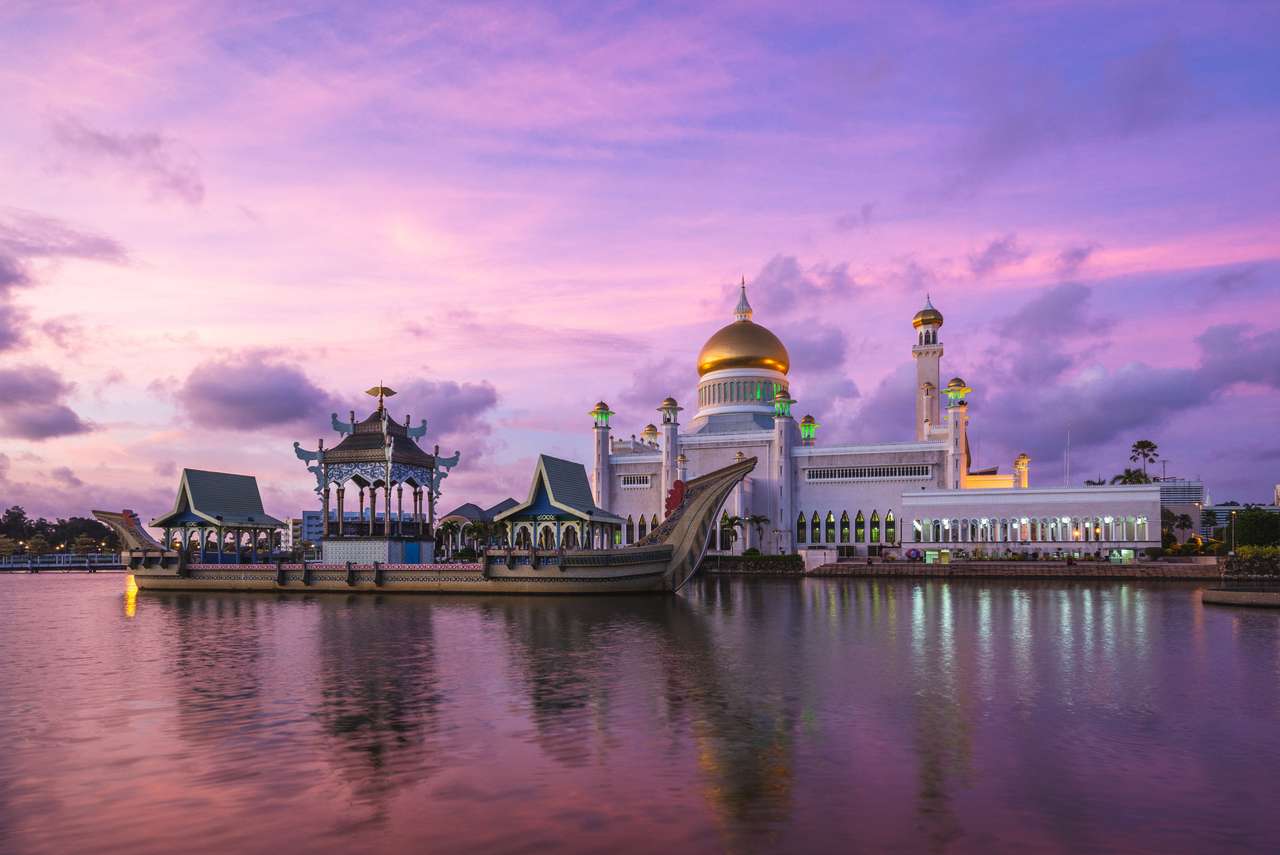 Meczet Omar Ali Saifuddien w Bandar Seri Begawan, brunei puzzle online