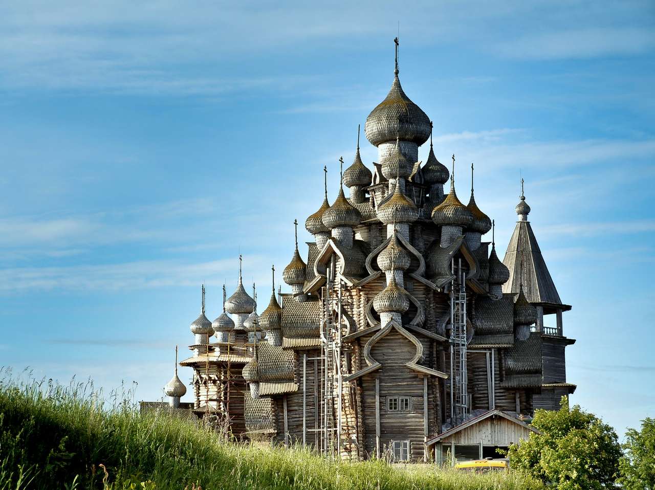 Kościół Przemienienia Pańskiego - wyspa Kizhi, Rosja puzzle online