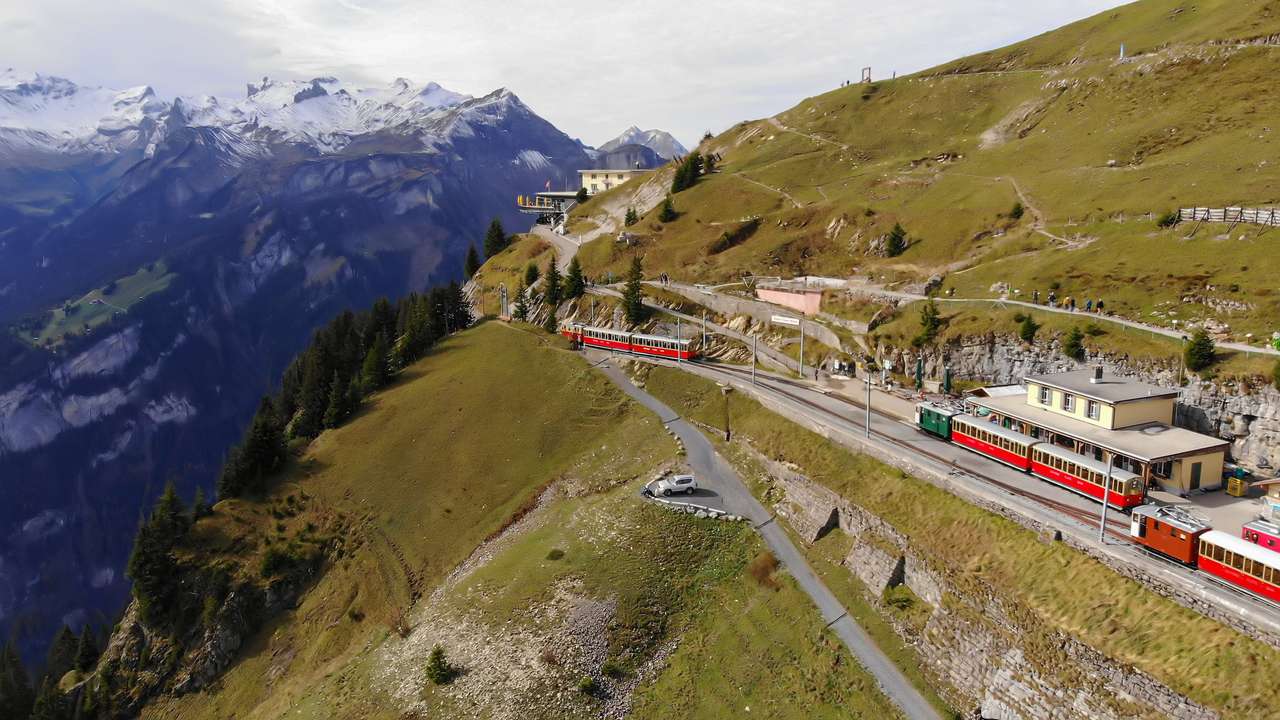 Cudowne góry Alp Szwajcarskich puzzle online