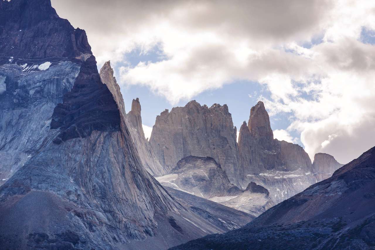Park Narodowy Torres Del Paine puzzle online