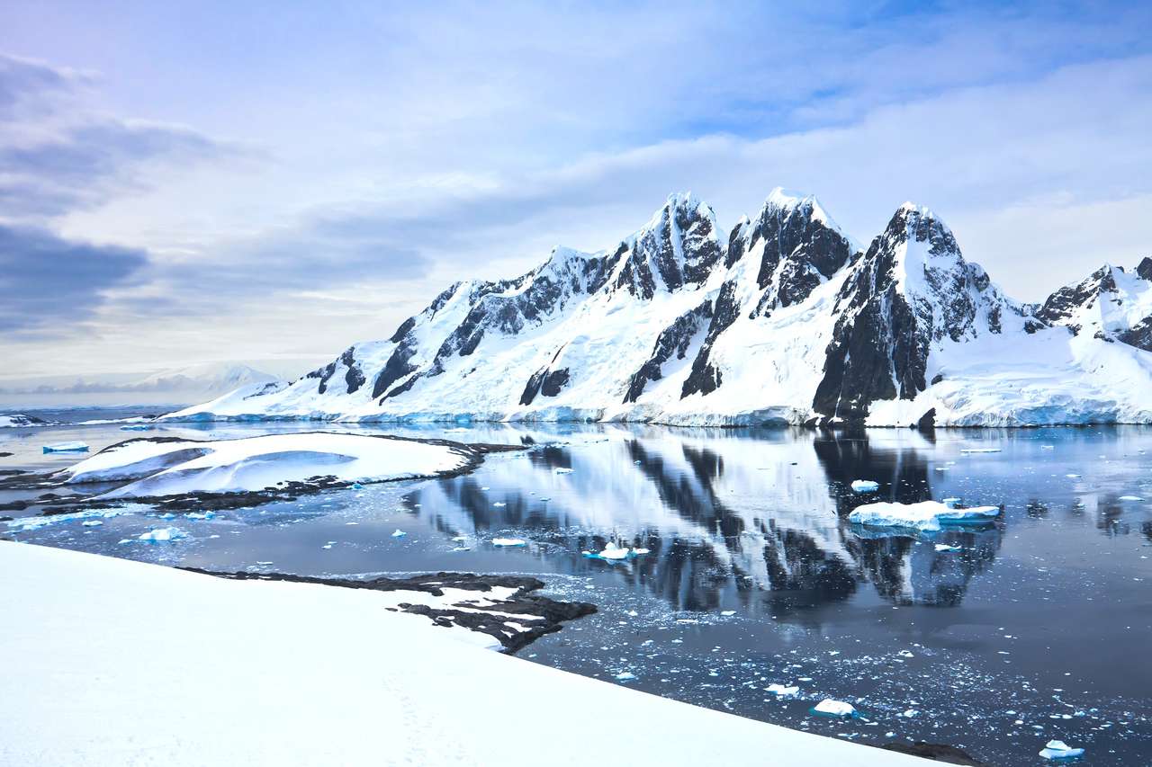 Góry Antarktydy puzzle online