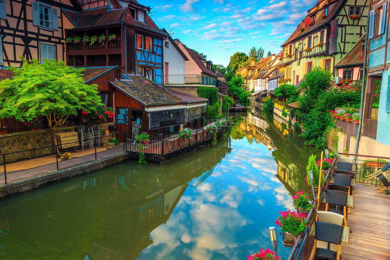 Francuskie domy nad rzeką Lauch puzzle online