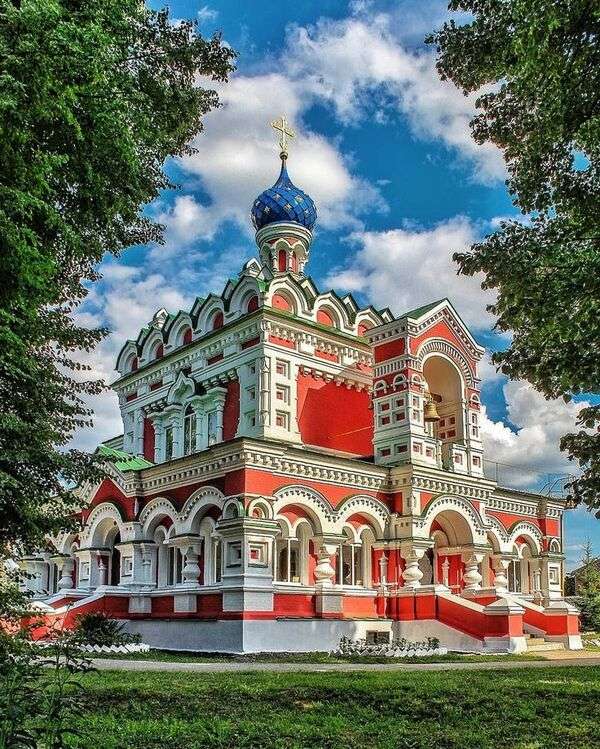 Kościół Starorogiłowo Ryasan w Rosji #8 puzzle online