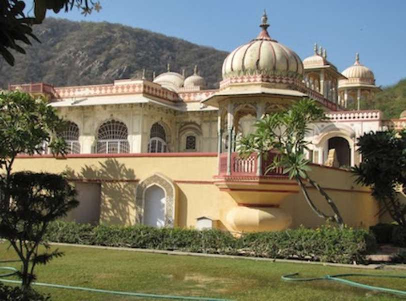 Pałac Sosodia Rani La Bagh w Indiach #3 puzzle online