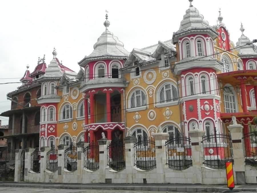 Pałace romskie w Rumunii puzzle online