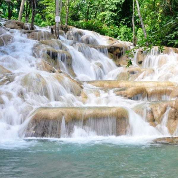 Wodospad- Jamajka puzzle online