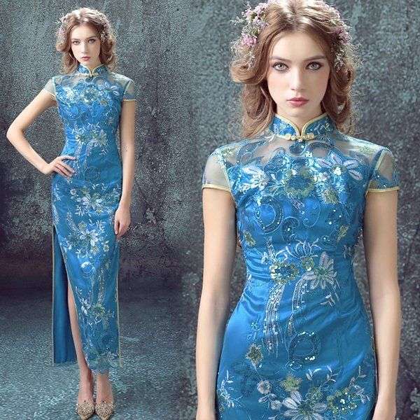 Dama w chińskiej sukience Qipao #15 puzzle online