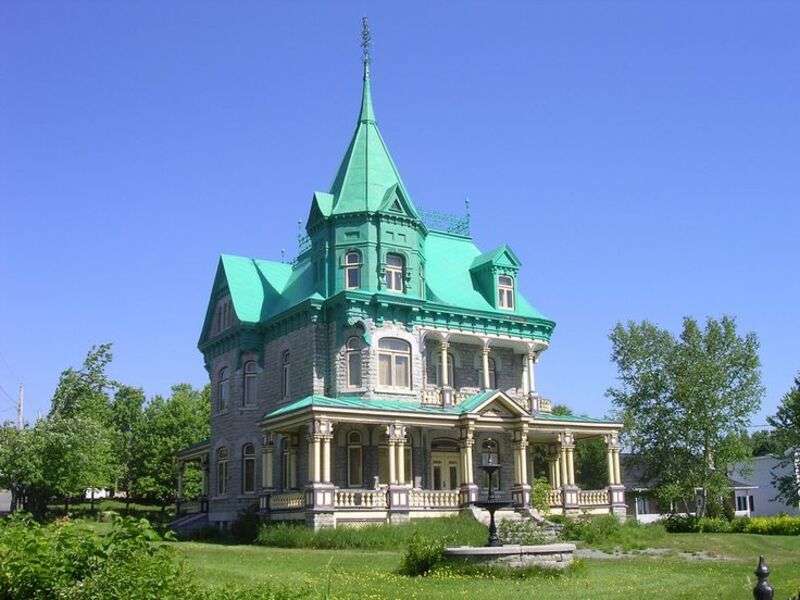 Chateau Richard Victorian House w Quebecu #95 puzzle online