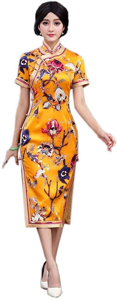 Dama w chińskiej sukience Cheongsam #40 puzzle online