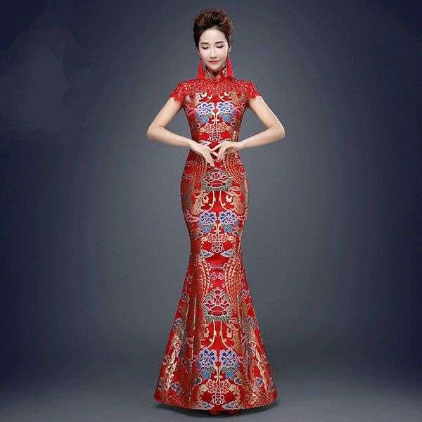 Dama w chińskiej sukience Cheongsam #45 puzzle online